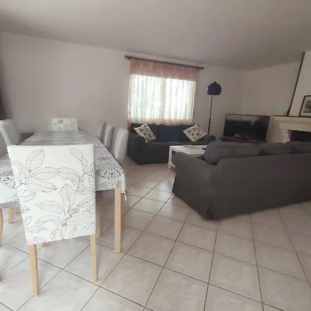 Villa Maison Renovee Avec Wifi - 8 Pers. - Fr-1-878-44