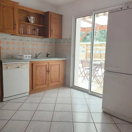 Maison Renovee Avec Wifi - 8 Pers. - Fr-1-878-44 Villa *